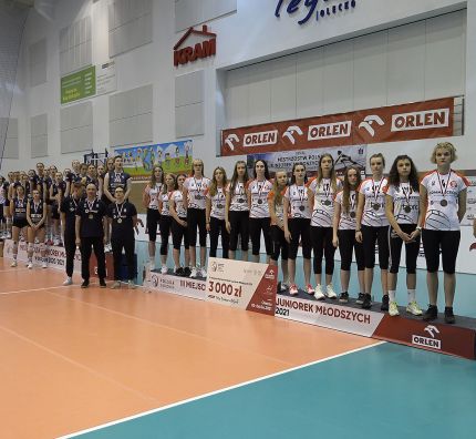 Dekoracja MP juniorek młodszych