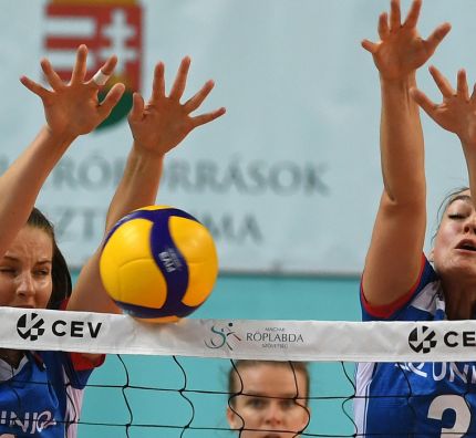 Grały rywalki polskich siatkarek