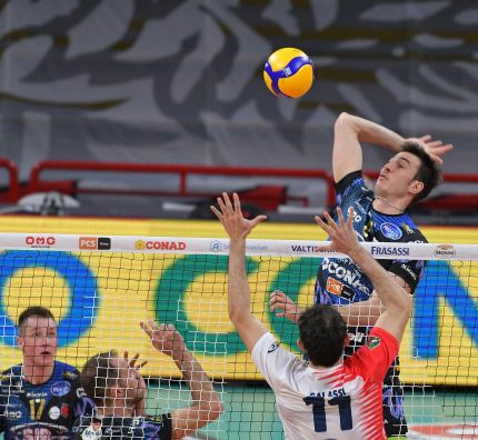 Poznaliśmy pary półfinałowe XVI Agrobex Memoriału Arkadiusza Gołasia