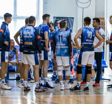 II liga siatkarzy wystartowała