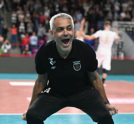 W meczu dwóch medalistów lepszy brązowy