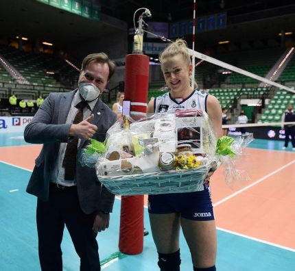 Wieści z zagranicy: wyrównany rekord świata Joanny Wołosz