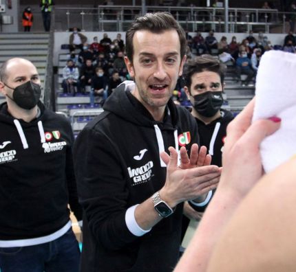 Nowy trener mistrzyń świata