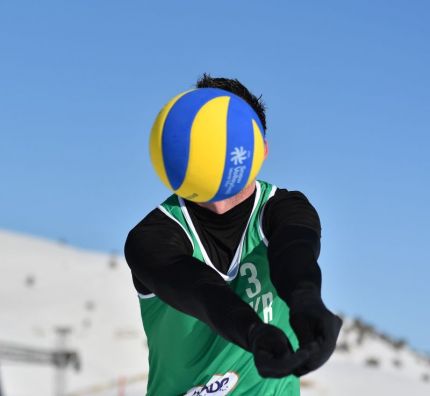 Odwołany turniej w siatkówce na śniegu