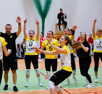 II liga siatkarek: III dzień turnieju w Mogilnie