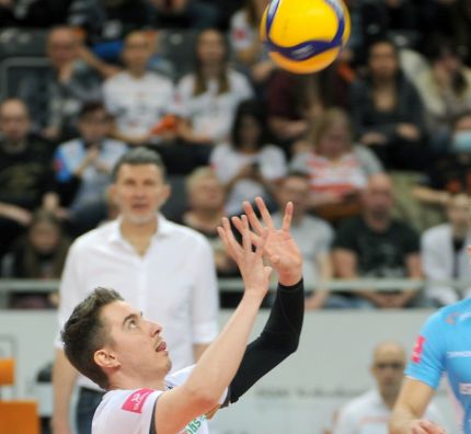 Hit PlusLigi bez emocji