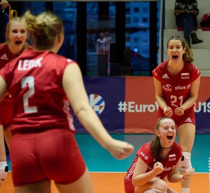 ME U19. Spacer Polek do finałów