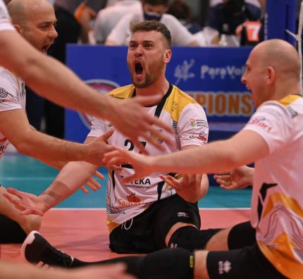 Historyczny turniej siatkówki na siedząco już w ten weekend w Mysłowicach