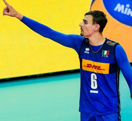 Trener Włoch: "Polska drużyna jest faworytem turnieju"