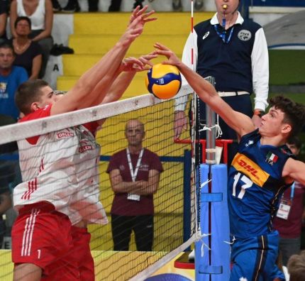 Trzech Polaków w drużynie gwiazd mistrzostw Europy U20