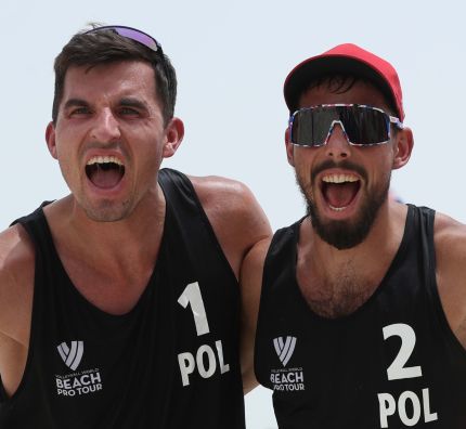 Z Kataru do Kataru (WIDEO)