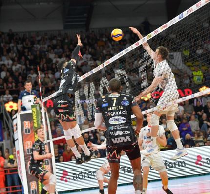 Wieści z zagranicy: Sir Safety Perugia nie zagra o medale