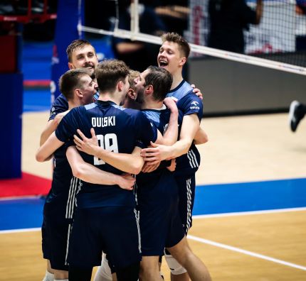 VNL: Japonia niepokonanym liderem, Polska 6.