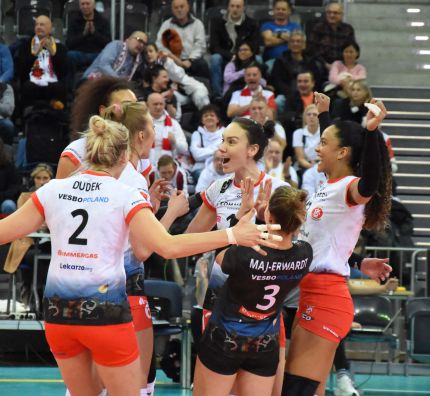 Liga Mistrzyń: ŁKS wygrywa przed własną publicznością