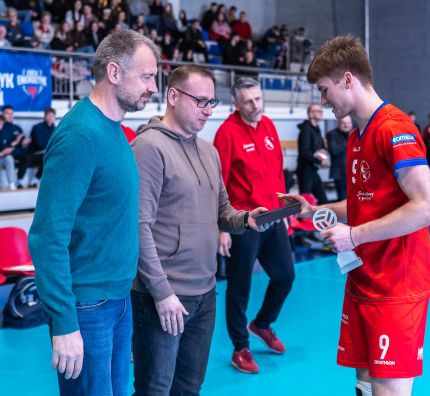 Trenerzy kadr młodzieżowych o MP juniorek i juniorów