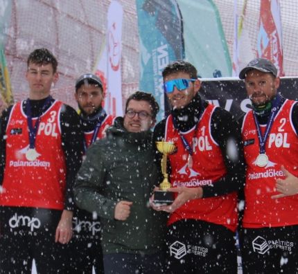 Drugie srebro Polaków w European Tour w siatkówce na śniegu