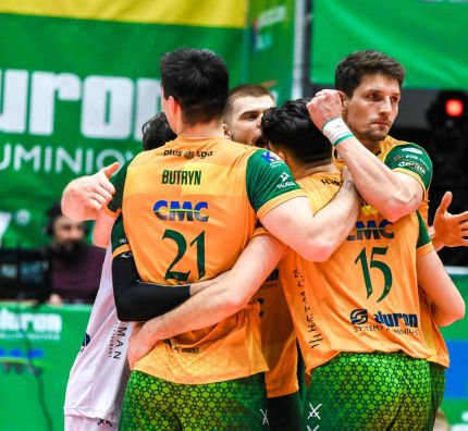 PlusLiga: Jastrzębski i Aluron zagrają w finale