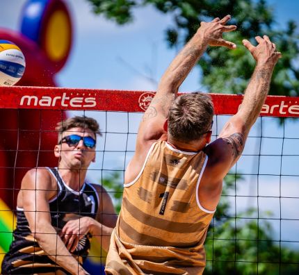 Dużo słonecznego grania w Plaży Open