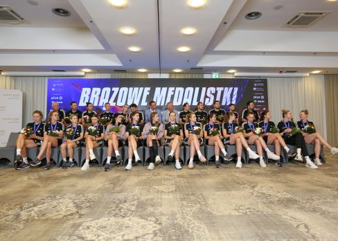 2024_06_24_konferencja VNL kobiet_Okęcie