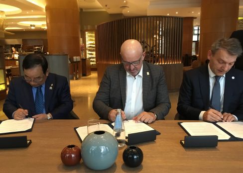 2019-10-26 - Podpisanie porozumienia z Takasaki