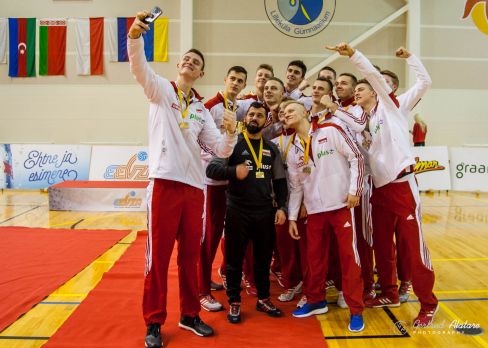 2018-11-26 - Polscy kadeci ze złotem EEVZA