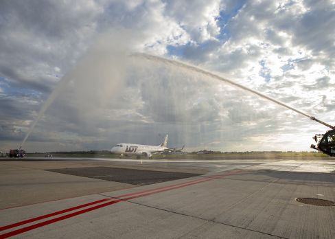 2023-09-17 Mistrzowie Europy - przylot i powitanie - fot. Adrian Sawko